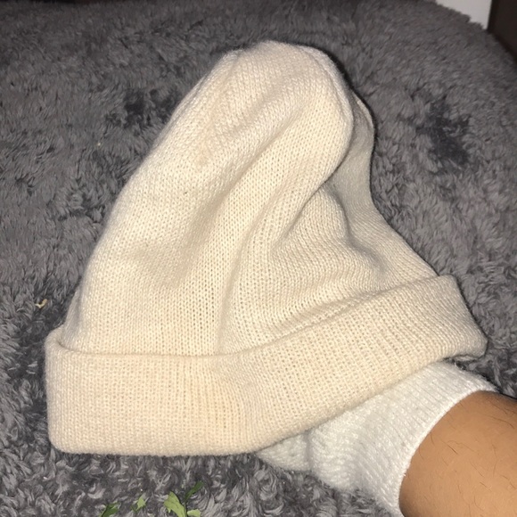 A Soft winter Hat - Picture 3 of 3